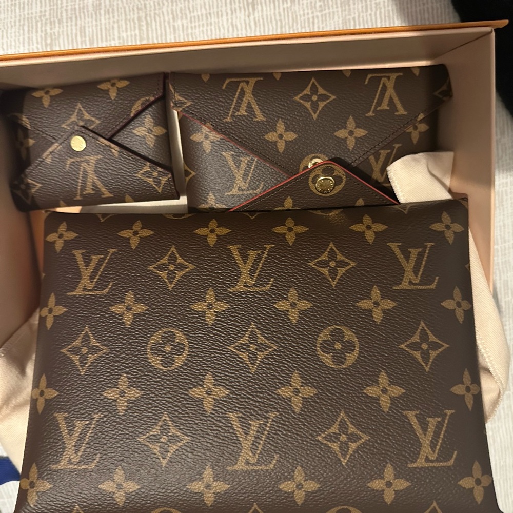 Louis Vuitton Brown and Gold Monogram Wallet Trio - Picture 3 of 6